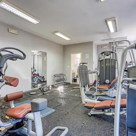 Skiper 153 Pool & Gym - Happy Apartman *