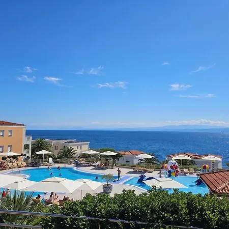 Skiper 153 Pool & Gym - Happy * Savudrija